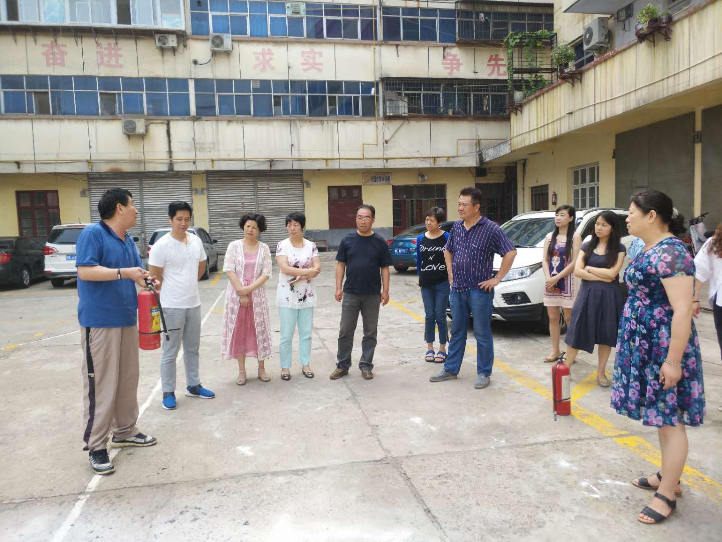 5b3ecd96da752.jpg